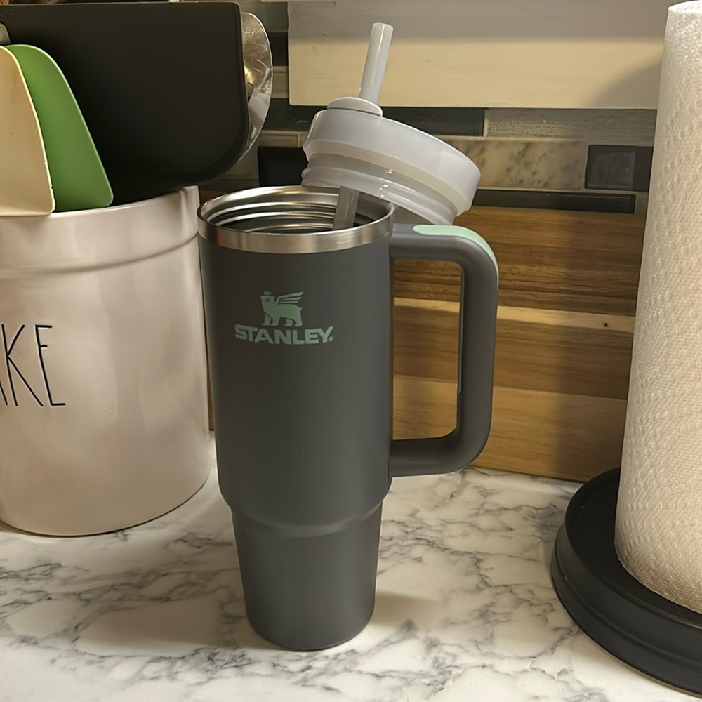 30oz Stanley cup with straw.